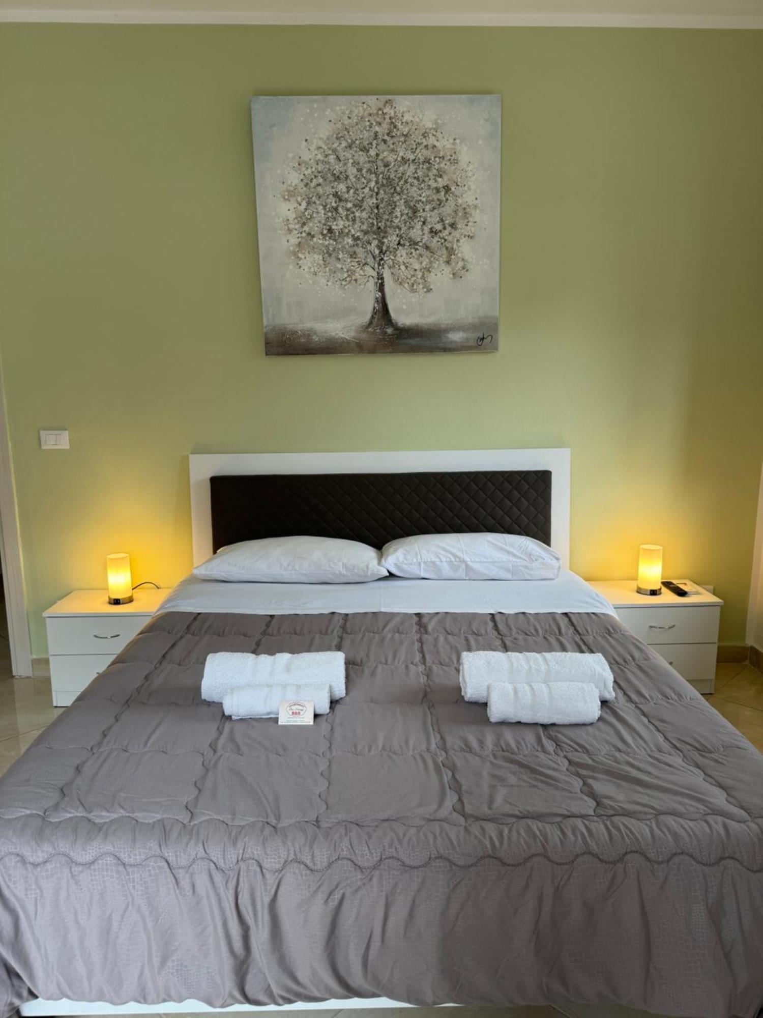 Apartment Rua Formaggi Palermo Exteriör bild